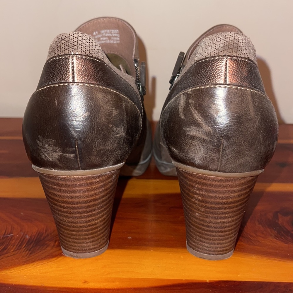 Dansko Marsha Ankle Boot. Rugged Look, With Coppe… - image 4